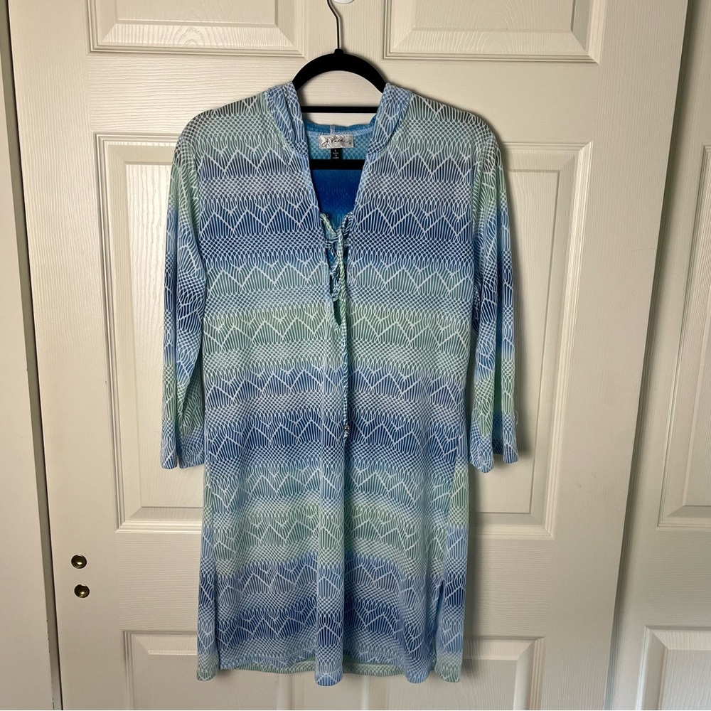 Blue and Green cover up